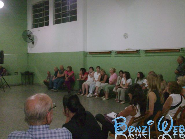 Reunión Vecinos Autoconvocados 25/03/09  -  BonziWeb